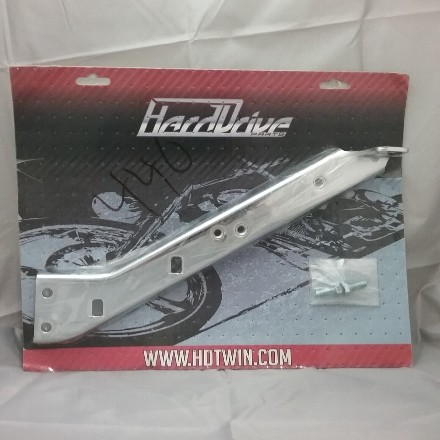 NEW V-TWIN HDD-820-70550 HARDDRIVE FLT LEFT SADDLBAG BRACKET
