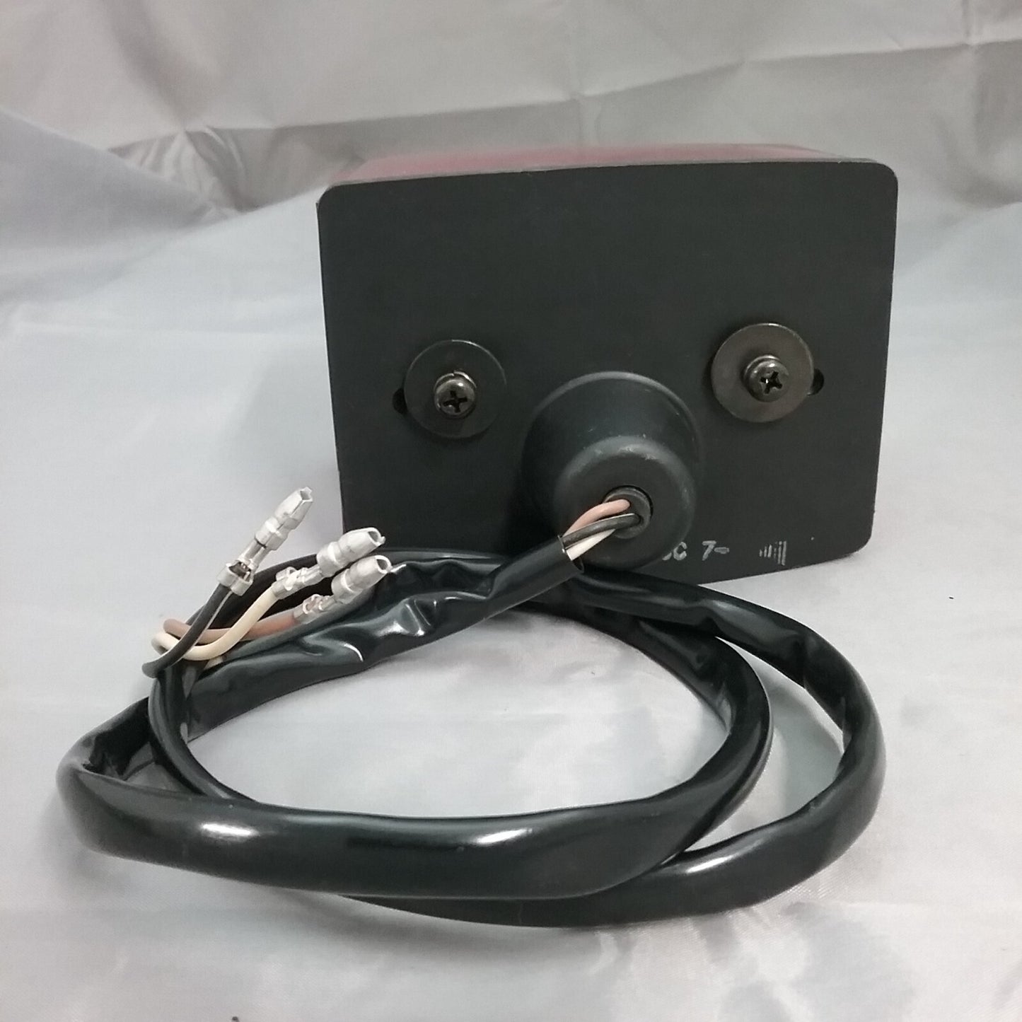 NEW GENUINE SUZUKI 35710-39A00-999 LAMP ASSEMBLY, REAR COMBINATION 91-09