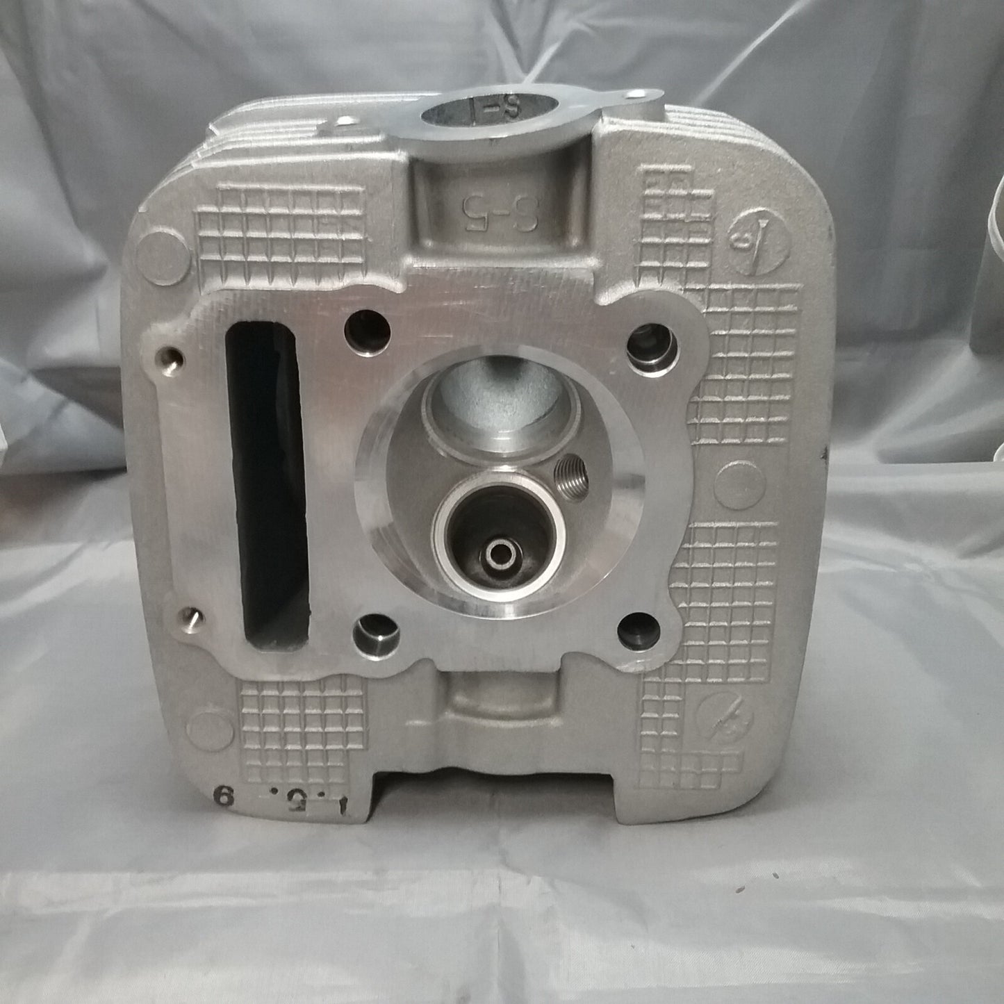 NEW GENUINE SUZUKI 11100-19B10 HEAD ASSEMBLY, CYLINDER QUADRUNNER 1999-2002