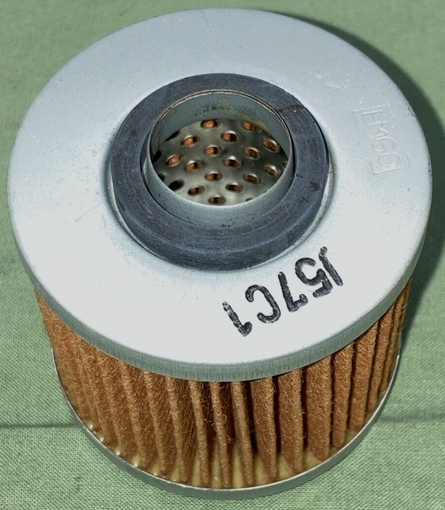 QTY 2 NEW EMGO 10-79100 OIL FIILTER