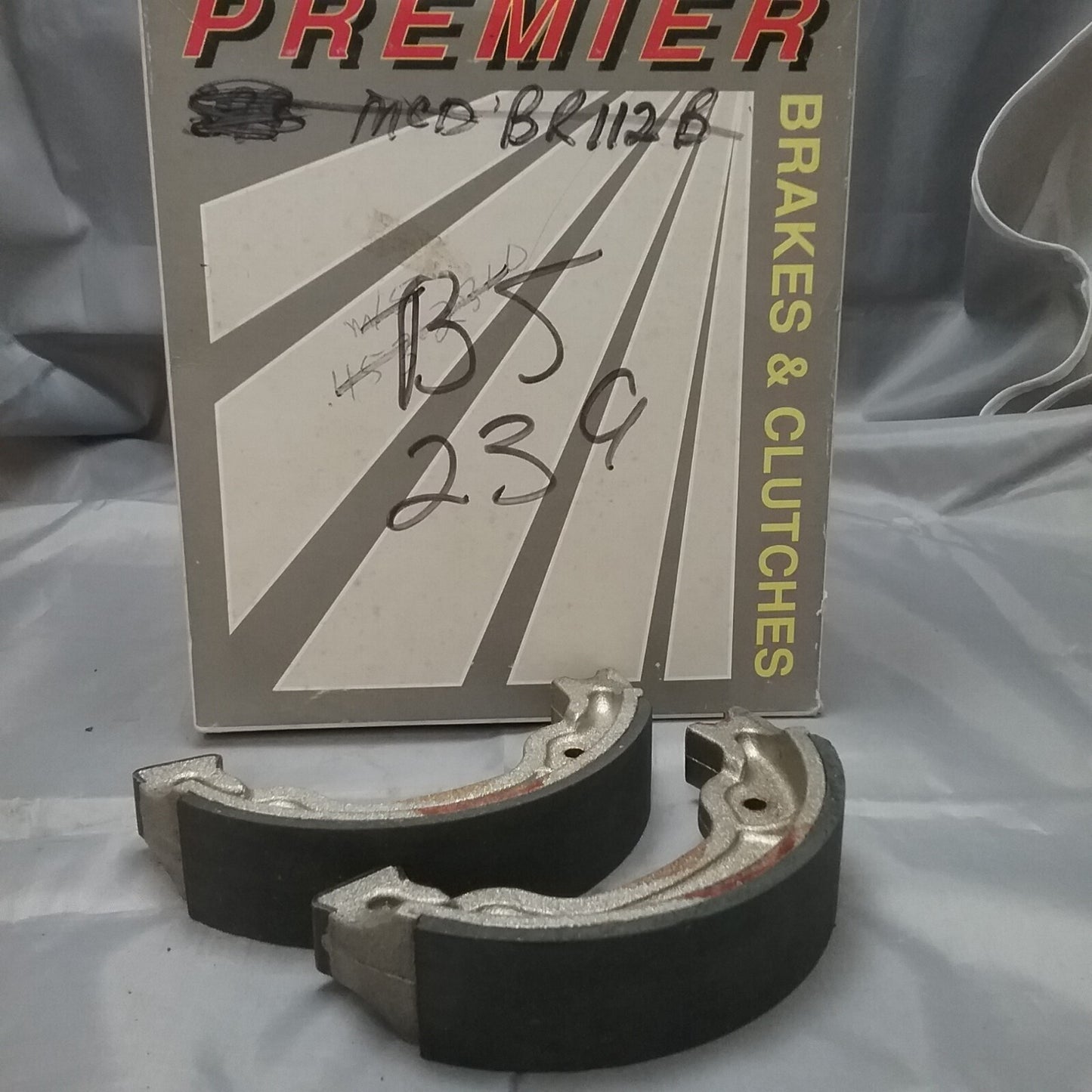 NEW PREMIER BS239 REPLACEMENT BRAKE SHOES
