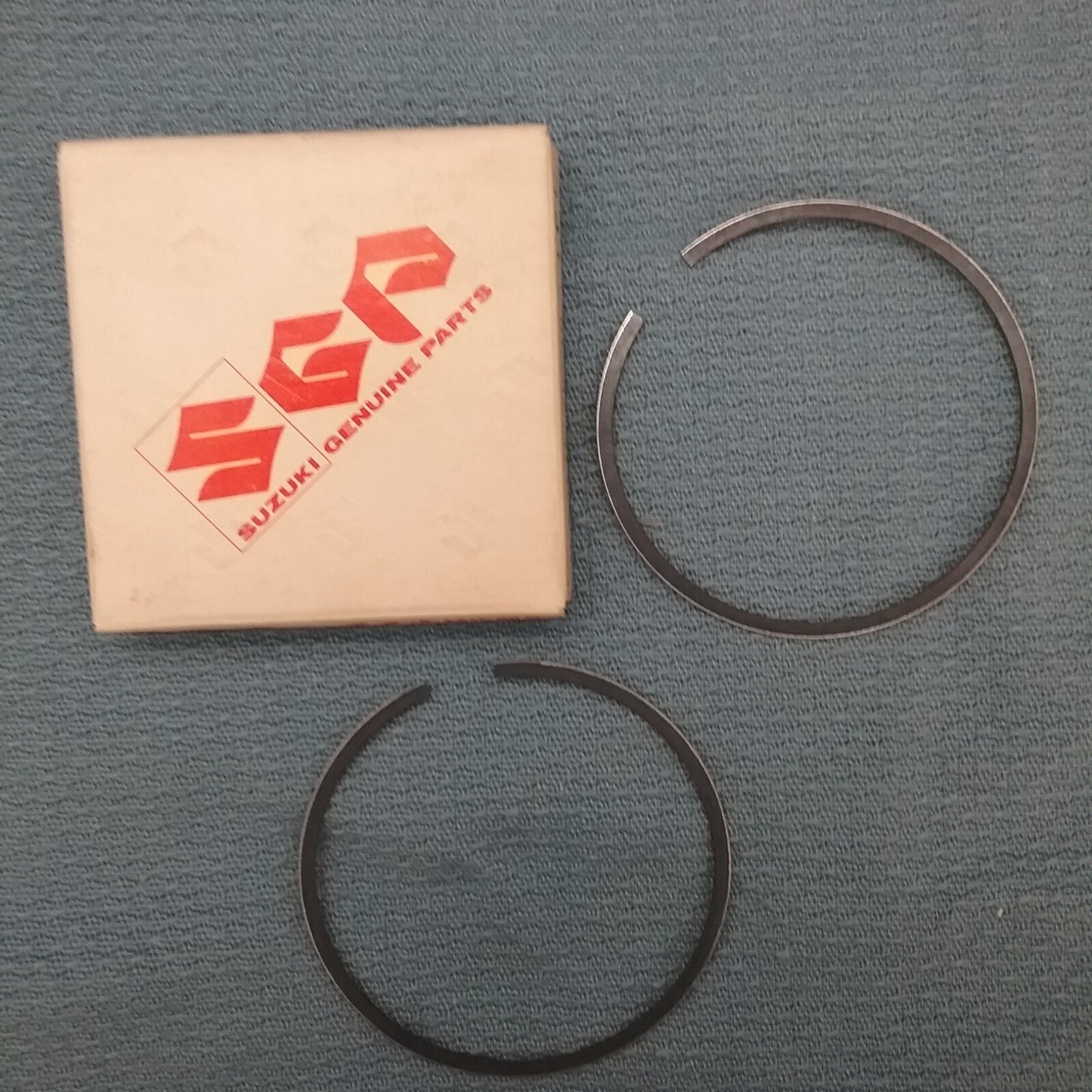 NEW GENUINE SUZUKI 12140-28740, RING SET,PISTON