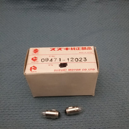 QTY 2 NEW GENUINE SUZUKI 09471-12023 BULB 12V/2W, 1975-1983