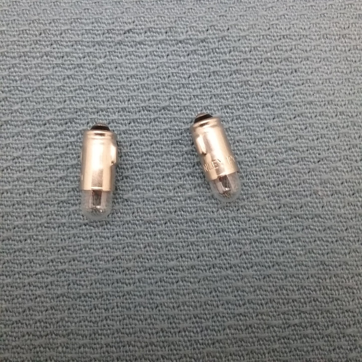 QTY 2 NEW GENUINE SUZUKI 09471-12023 BULB 12V/2W, 1975-1983