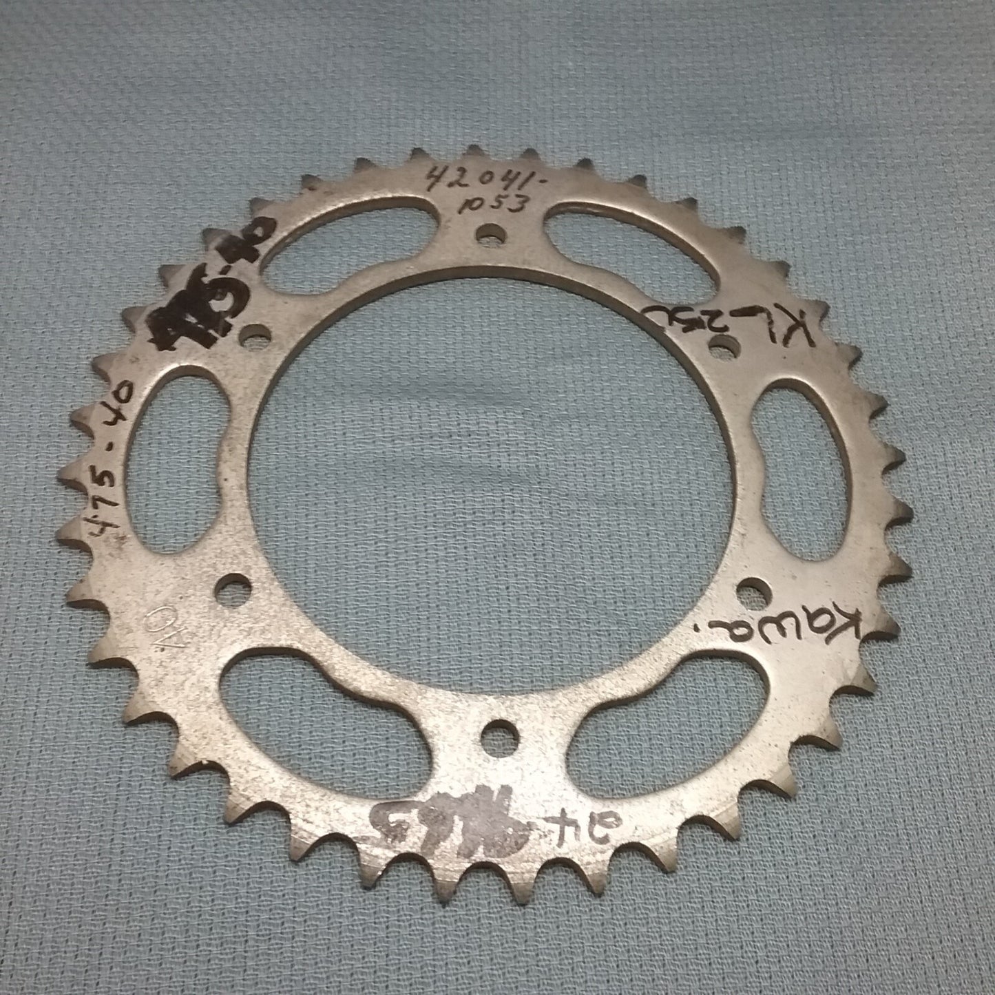 NEW SUNSTAR 42041-1053 REAR STEEL SPROCKET 40T