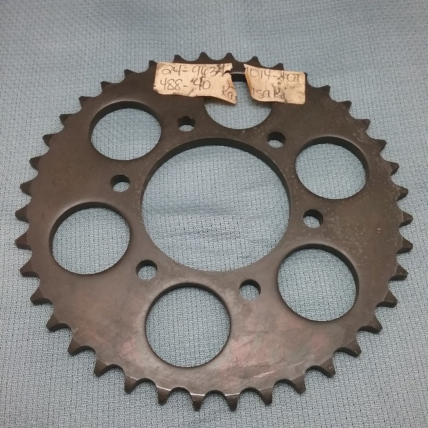 NEW SUNSTAR 1014 / 488-40 / 24-9634 STEEL REAR SPROCKET 40T REPLACES KAWASAKI