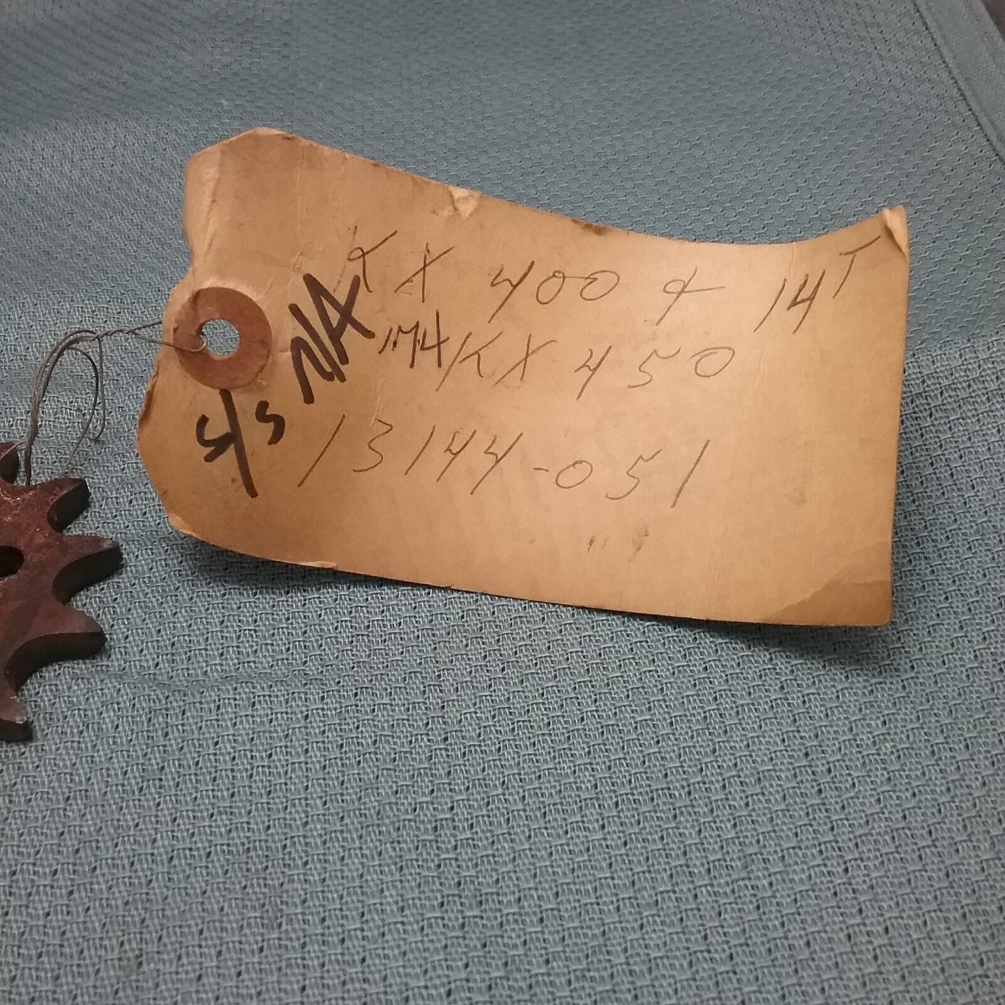 NEW KAWASAKI SPROCKET 13144-051 ENGINE SPROCKET, 14T