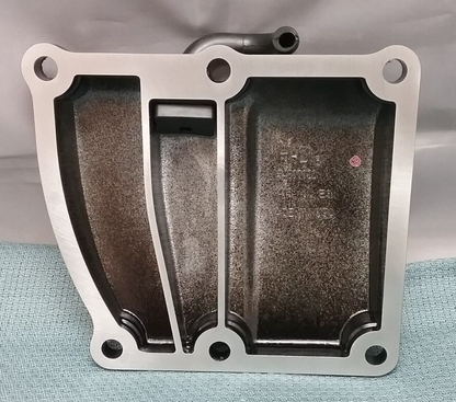 NEW GENUINE HARLEY-DAVIDSON 34800022 TRANSMISSION BREATHER COVER, GLOSS BLACK