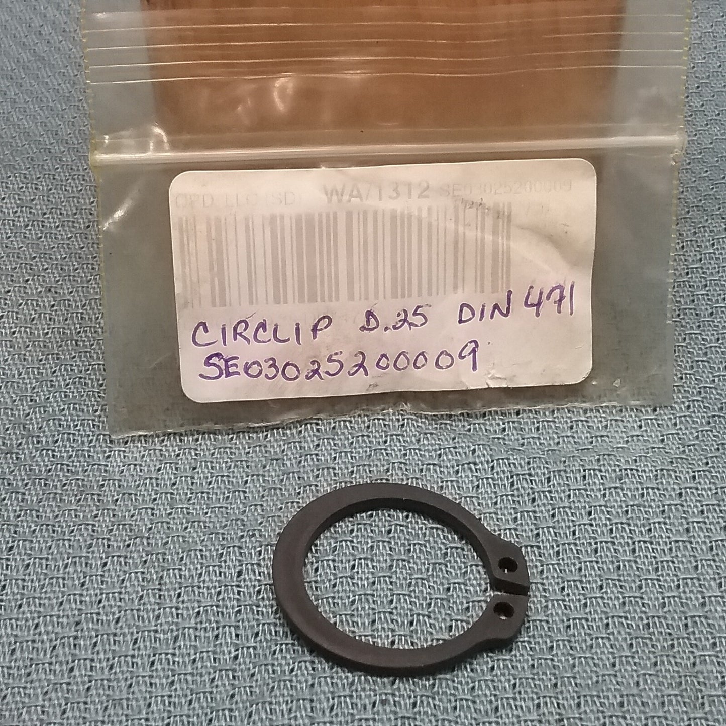 NEW GASGAS SE03025200009 CIRCLIP D.25 DIN 471