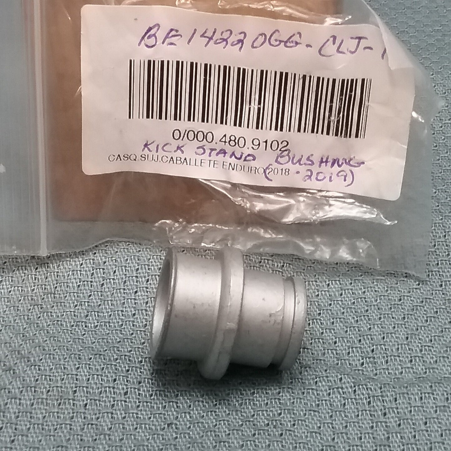 NEW GASGAS BE14220GG-CLJ-1 (ENDURO) KICK STAND BUSHING 2018-2019 0/000.480.9102