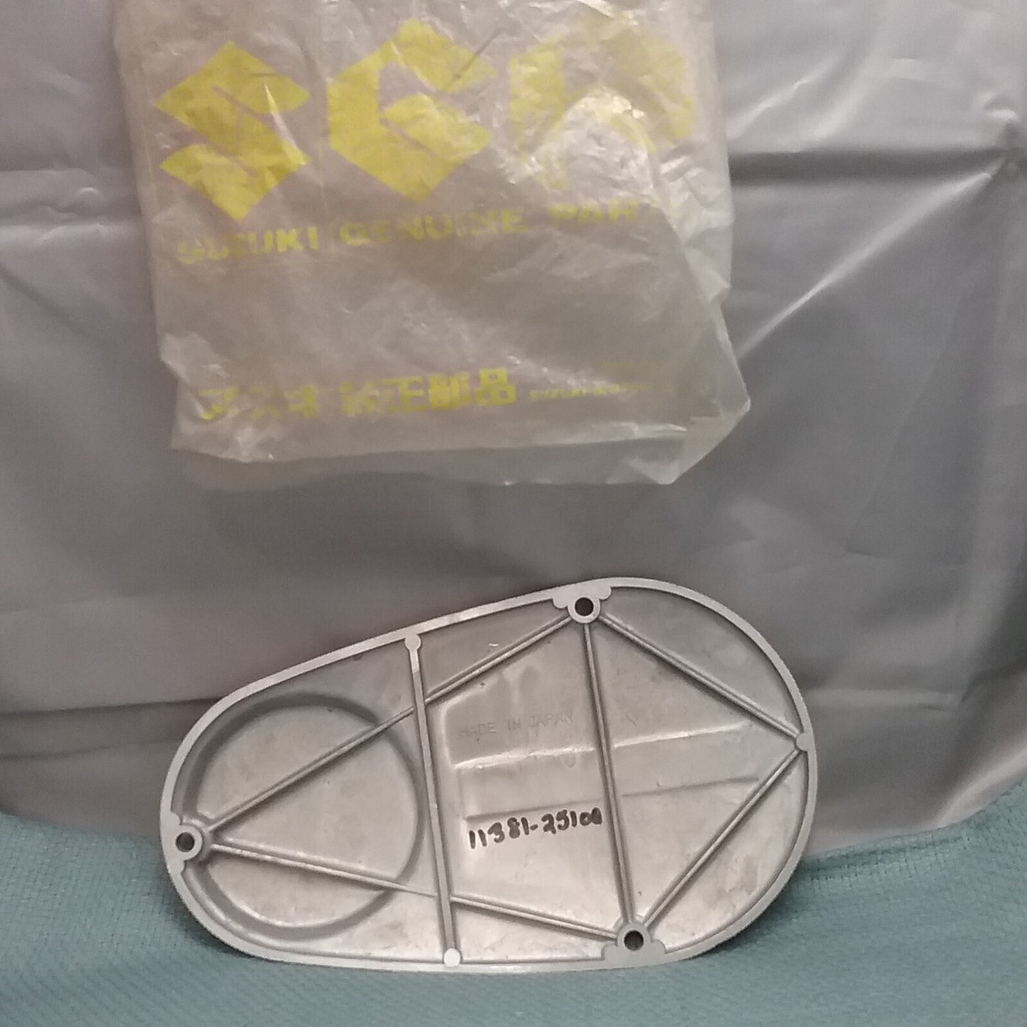 NEW GENUINE SUZUKI 11381-25100 CAP, MAGNETO INSPECTION