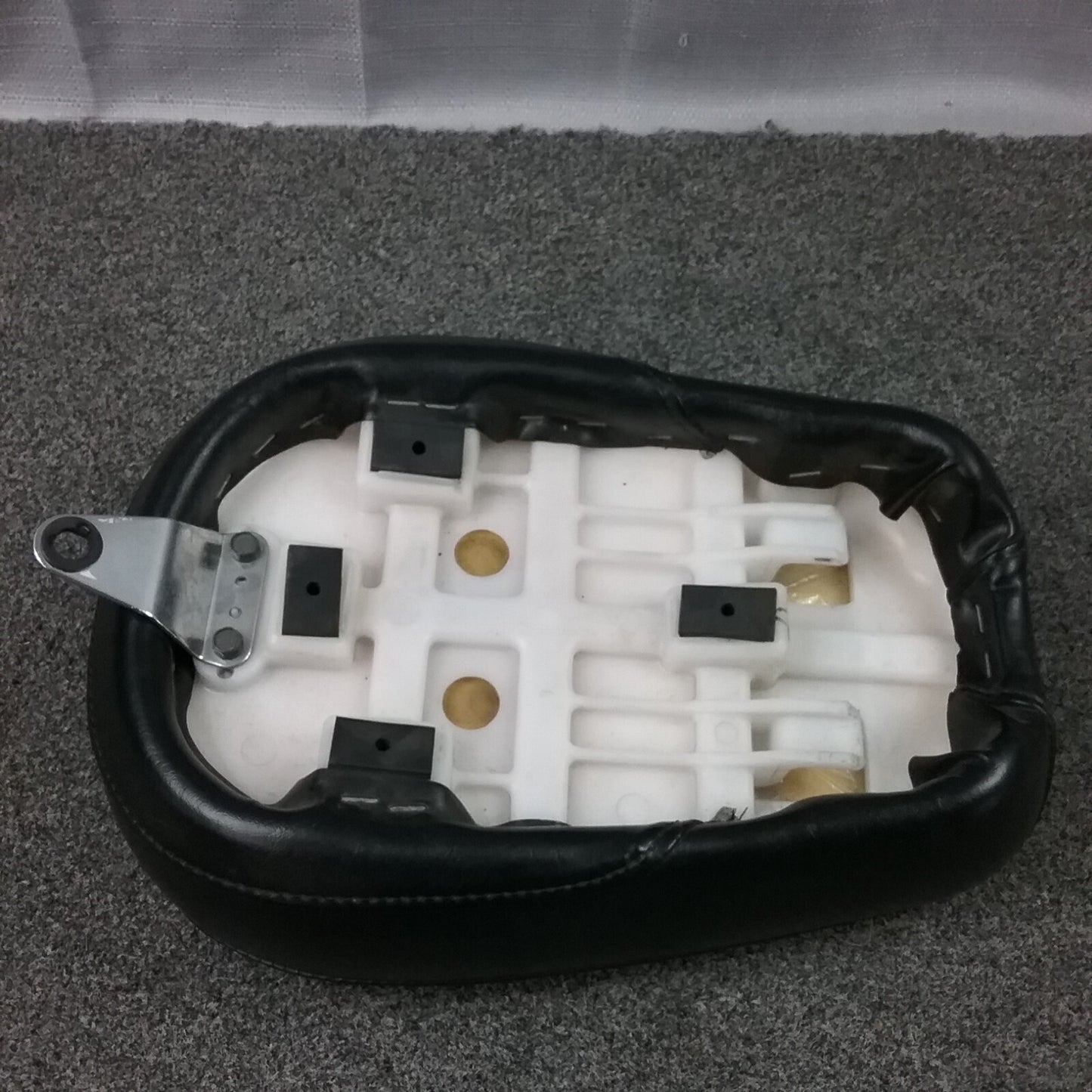 NEW UNIVERSAL 5BN-00 97.3 MOTORCYCLE SEAT, BLACK, 14"X10"