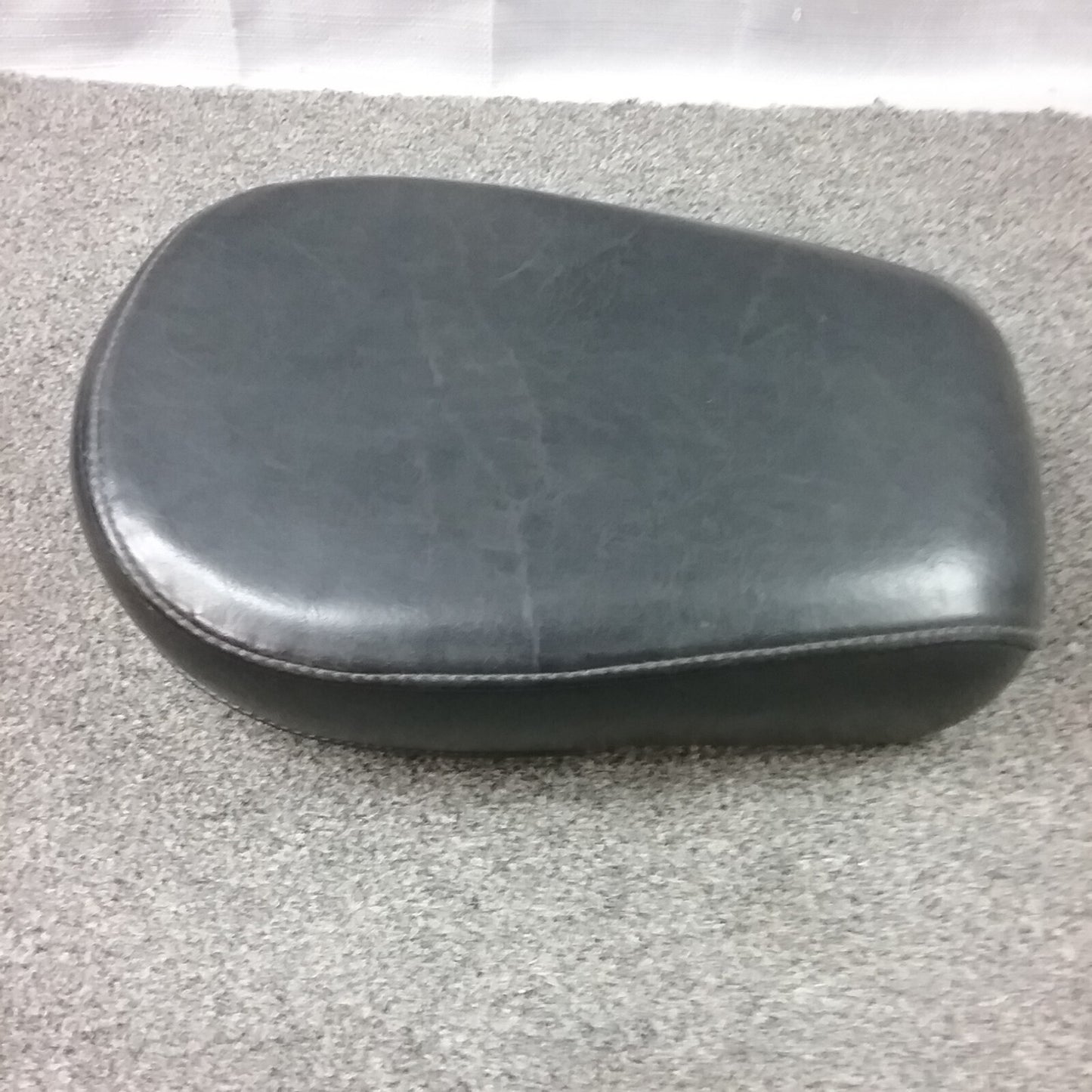NEW UNIVERSAL 5BN-00 97.3 MOTORCYCLE SEAT, BLACK, 14"X10"