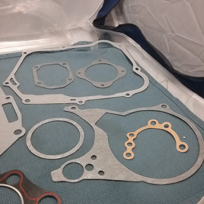 NEW SSR A00257-13-00 ENGINE GASKET SET
