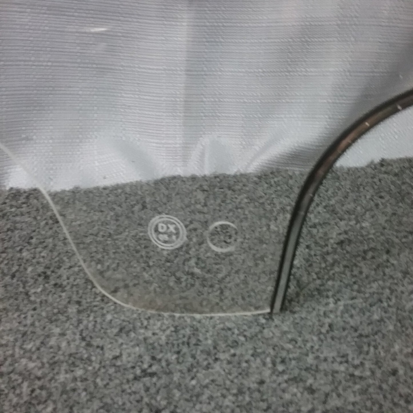 NEW UNIVERSAL MOTORCYCLE/ATV WINDSHIELD, CLEAR, 32"X17-1/4"