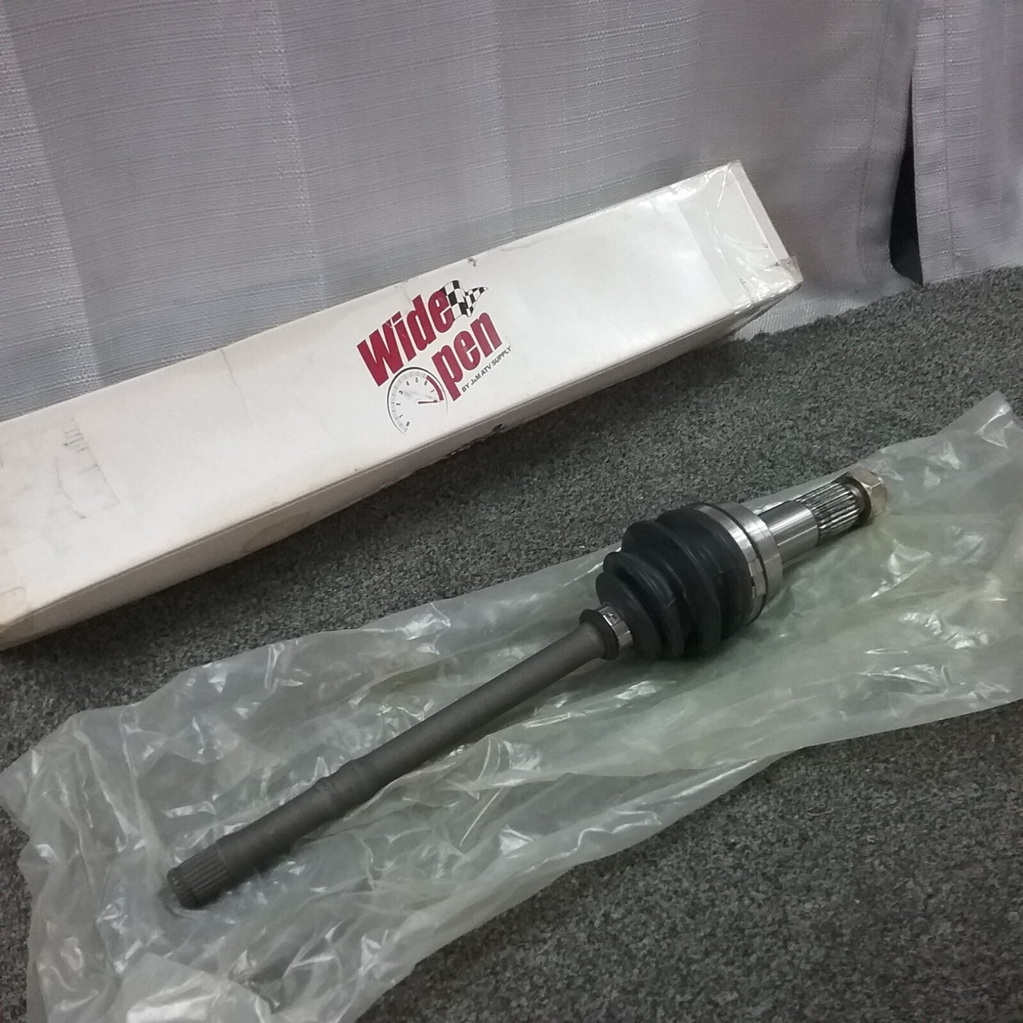 NEW WIDE OPEN OUTBOARD 1/2 SHFT YFM660 GRIZZLY W/UJ68 OUTBOARD