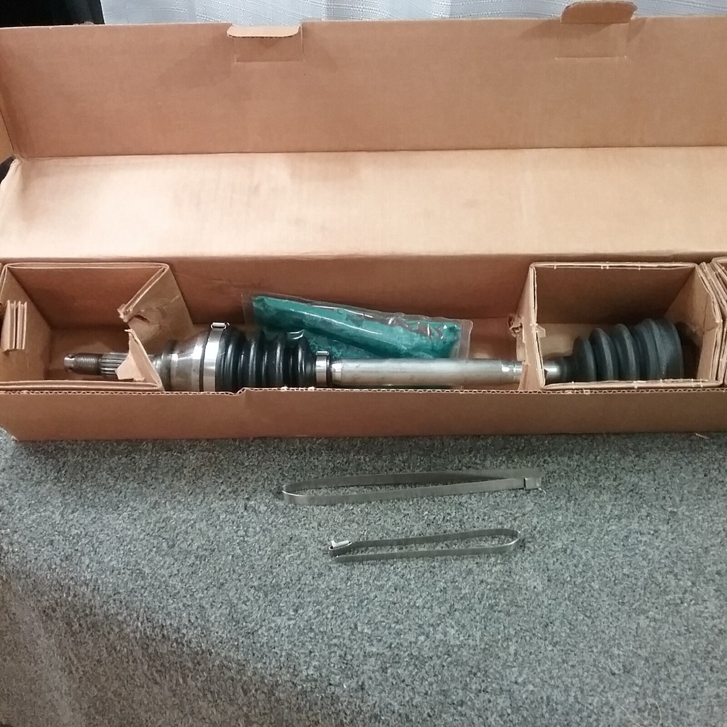 NEW WIDE OPEN CV7017 AXLE OUTBOARD 1/2 SHAFT WITH BOOTS