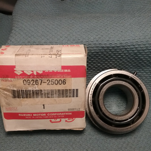 NEW GENUINE SUZUKI 09267-25006 BRG, SEC DRIVEN OUTPUT SFT RR 25X52X20.6 82-21