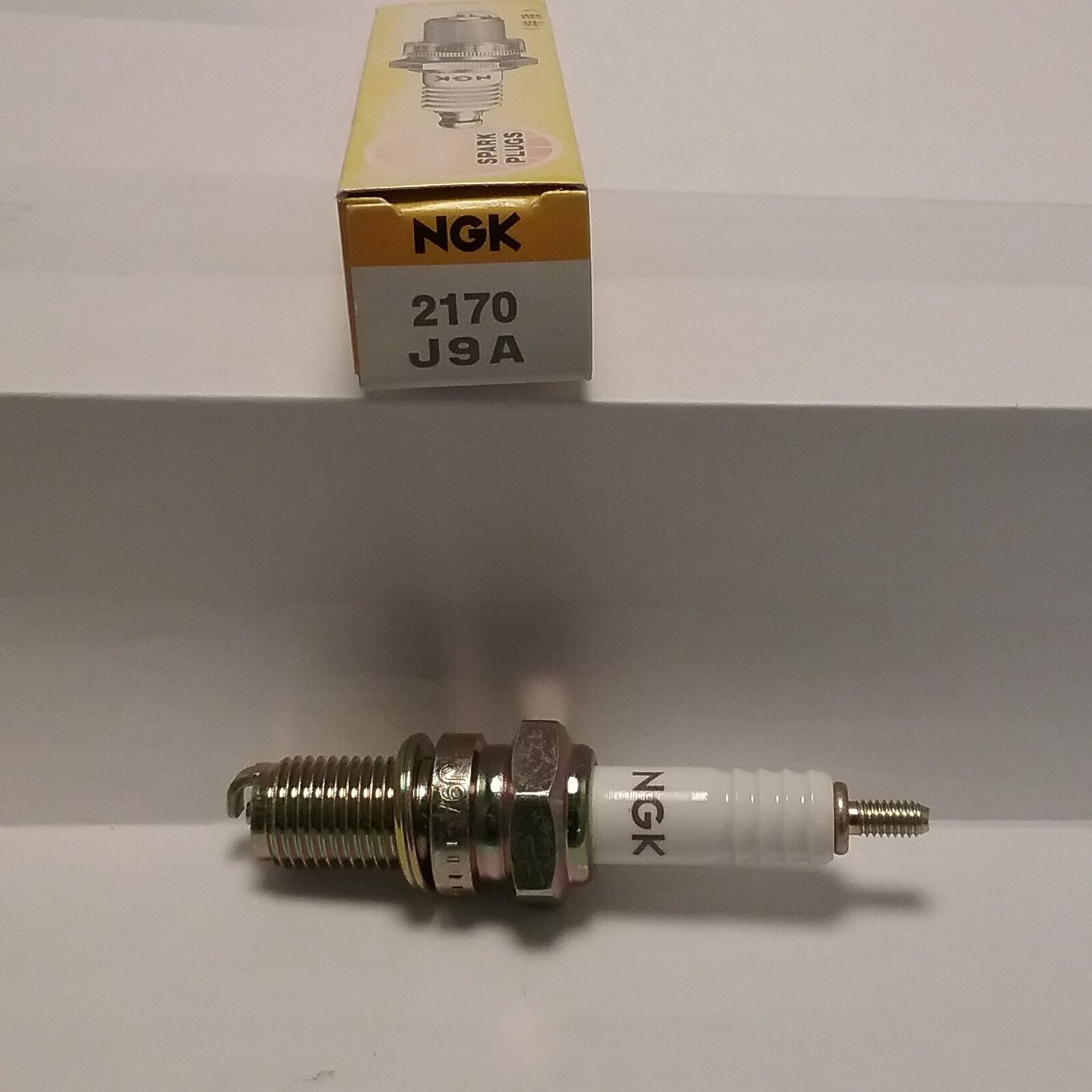 QTY 5, NEW NGK J9A Nickel Spark Plug 2170 SUZUKI GSX-R1100 1986-1988
