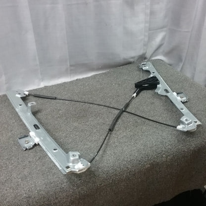 NEW GENIUNE GM 19120095 FRONT DRIVER SIDE POWER WINDOW REGULATOR WITHOUT MOTOR