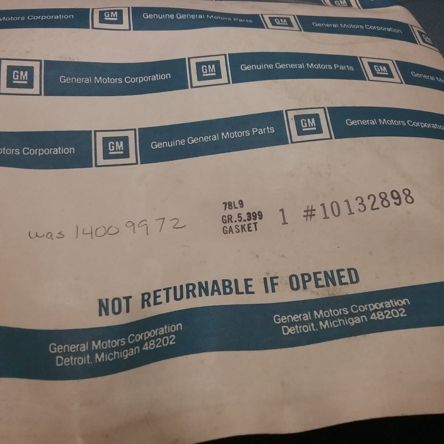 NEW GENIUNE GENERAL MOTORS 14009972 GASKET 10132898