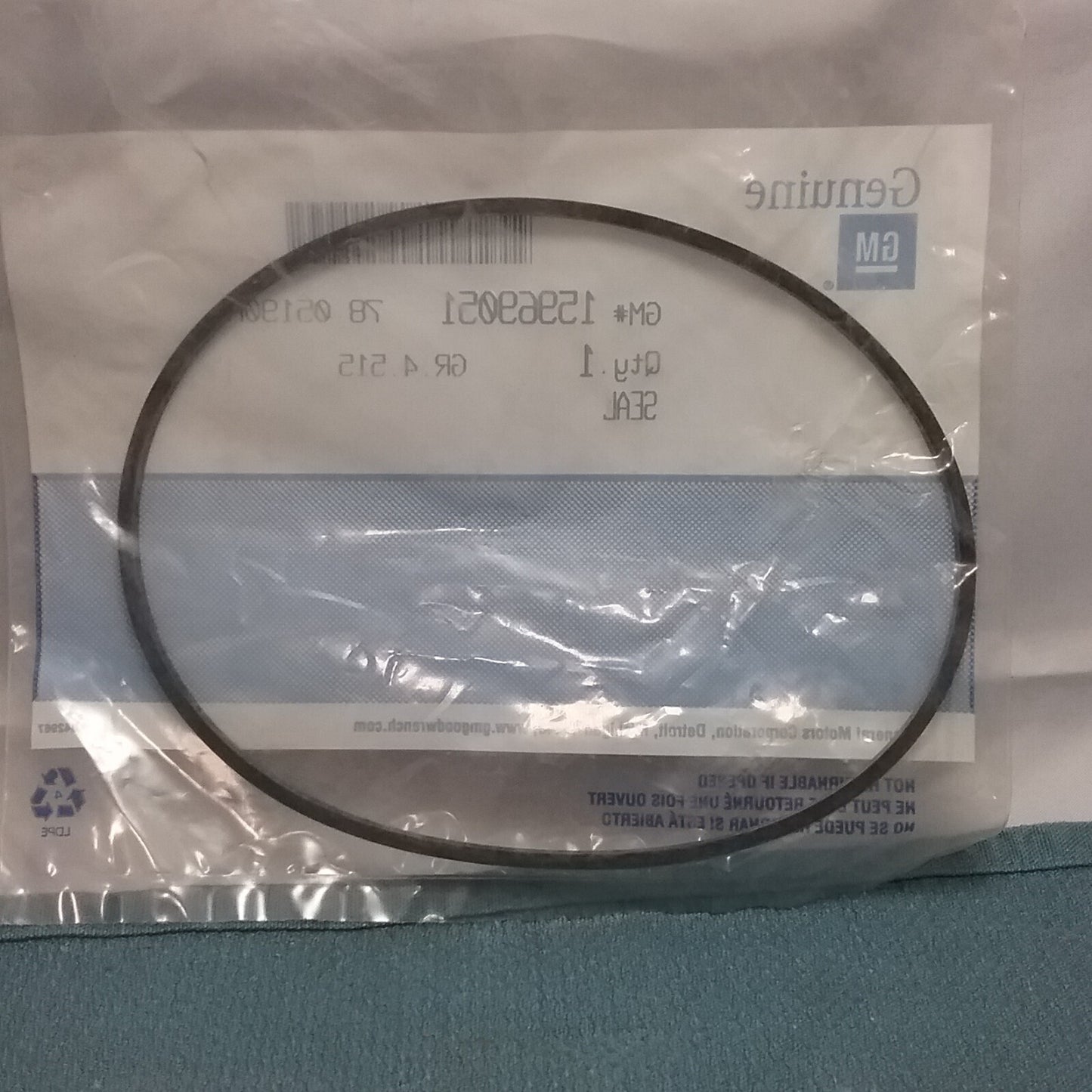 NEW GENIUNE GENERAL MOTORS 15969051 TRANSFER CASE SEAL