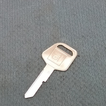NEW GENERAL MOTORS 321622 BLANK KEY
