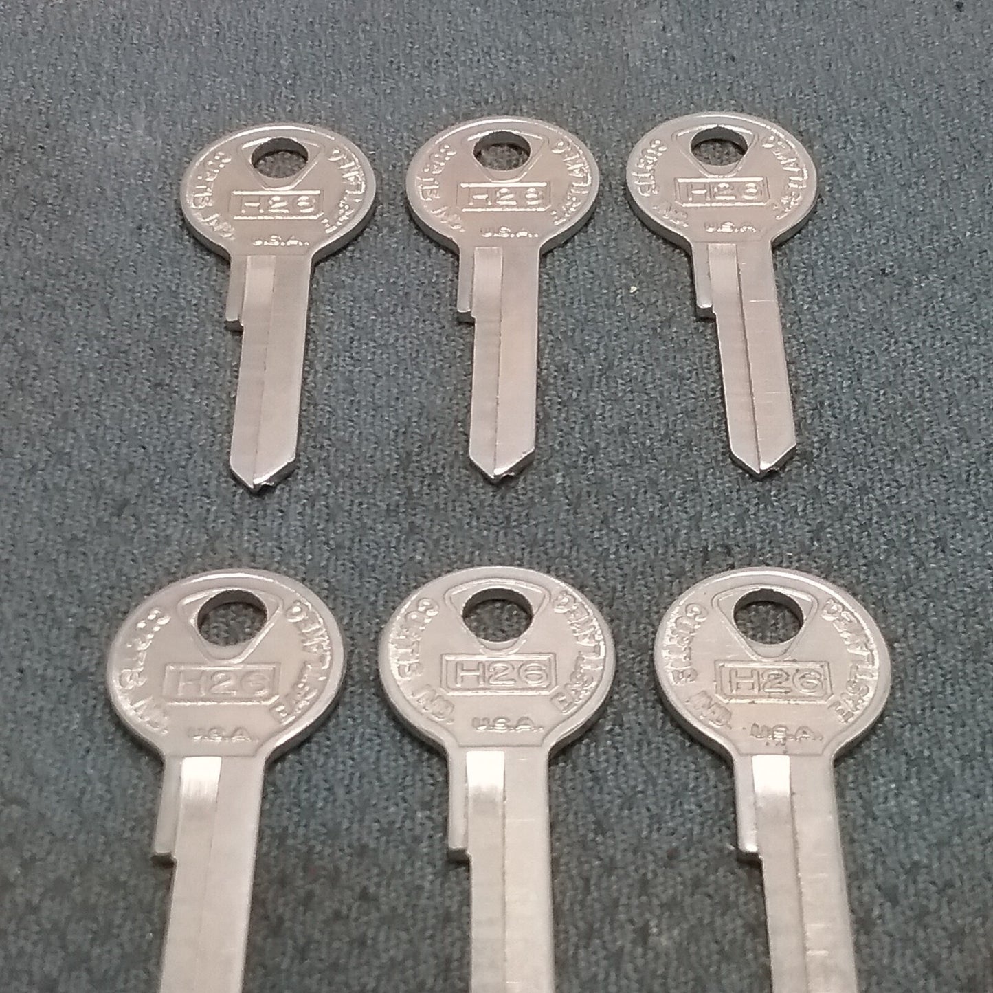QTY 6 NEW CURTIS H26 KEY BLANK