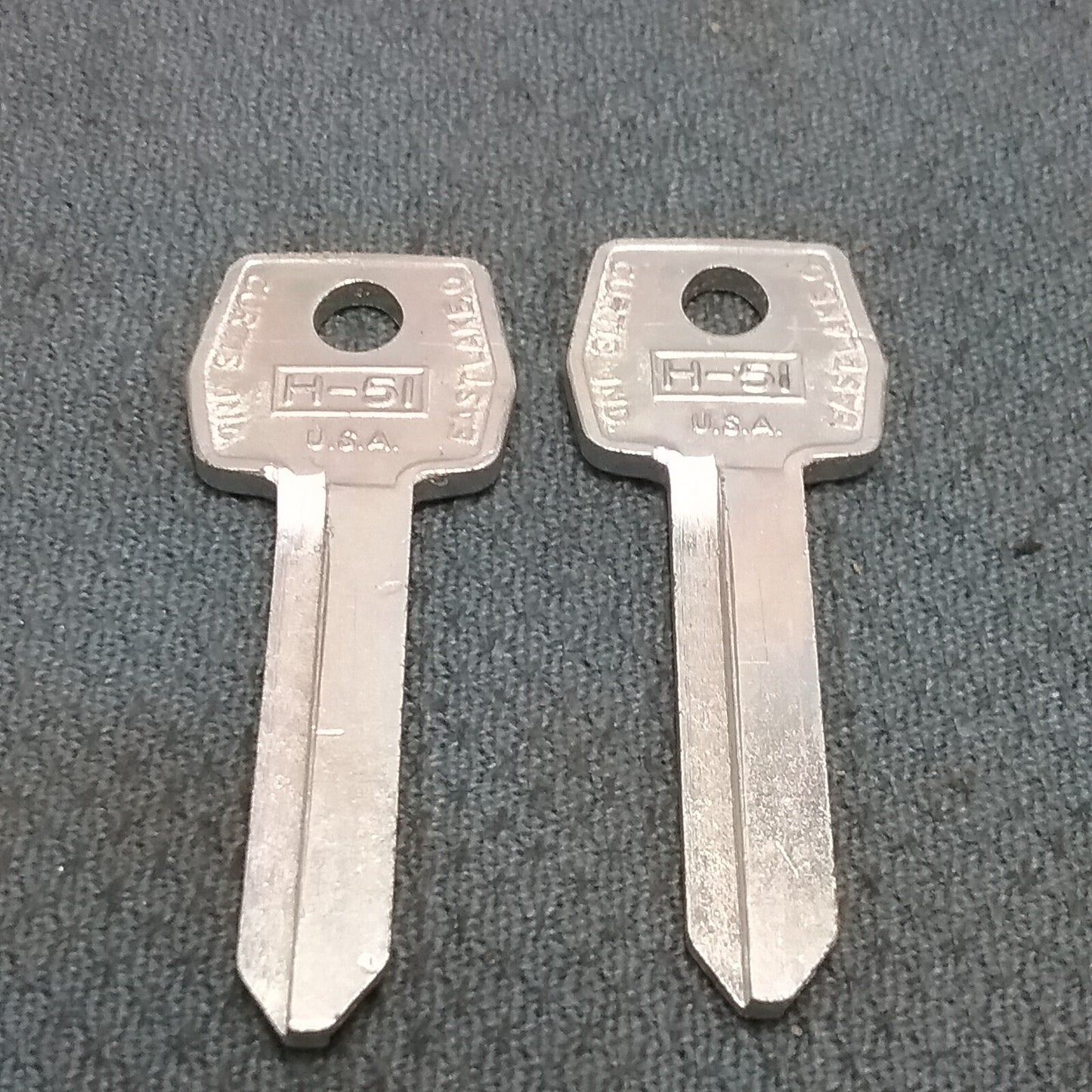 QTY 2 NEW CURTIS H-51 BLANK KEY FOR FORD