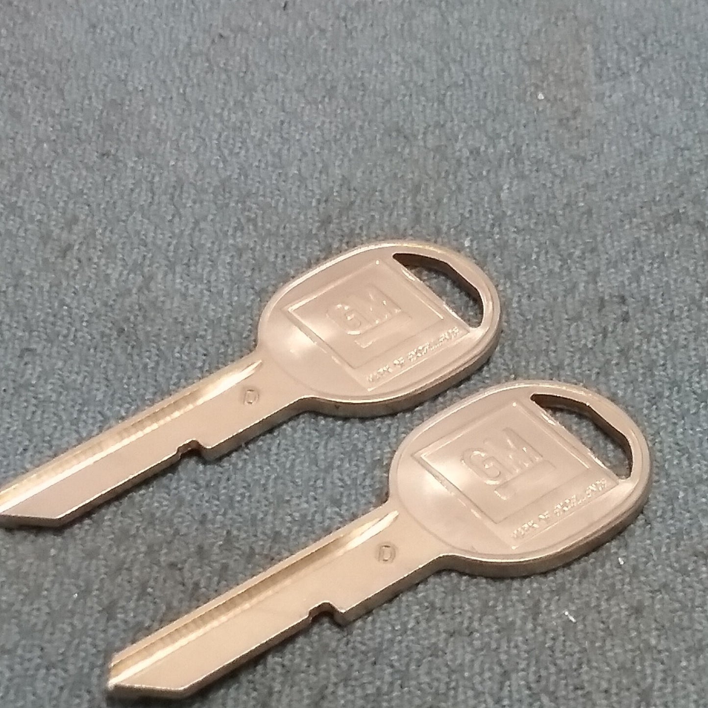 QTY 2 NEW GENERAL MOTORS D KEY BLANK