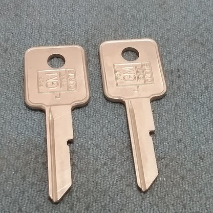 QTY 2 NEW CURTIS B-46 J BLANK KEY FOR GM