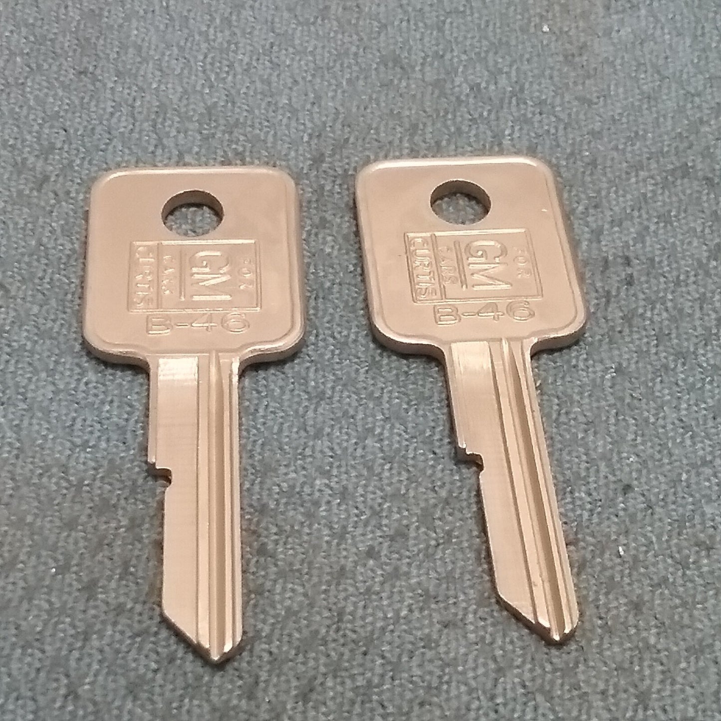 QTY 2 NEW CURTIS B-46 J BLANK KEY FOR GM