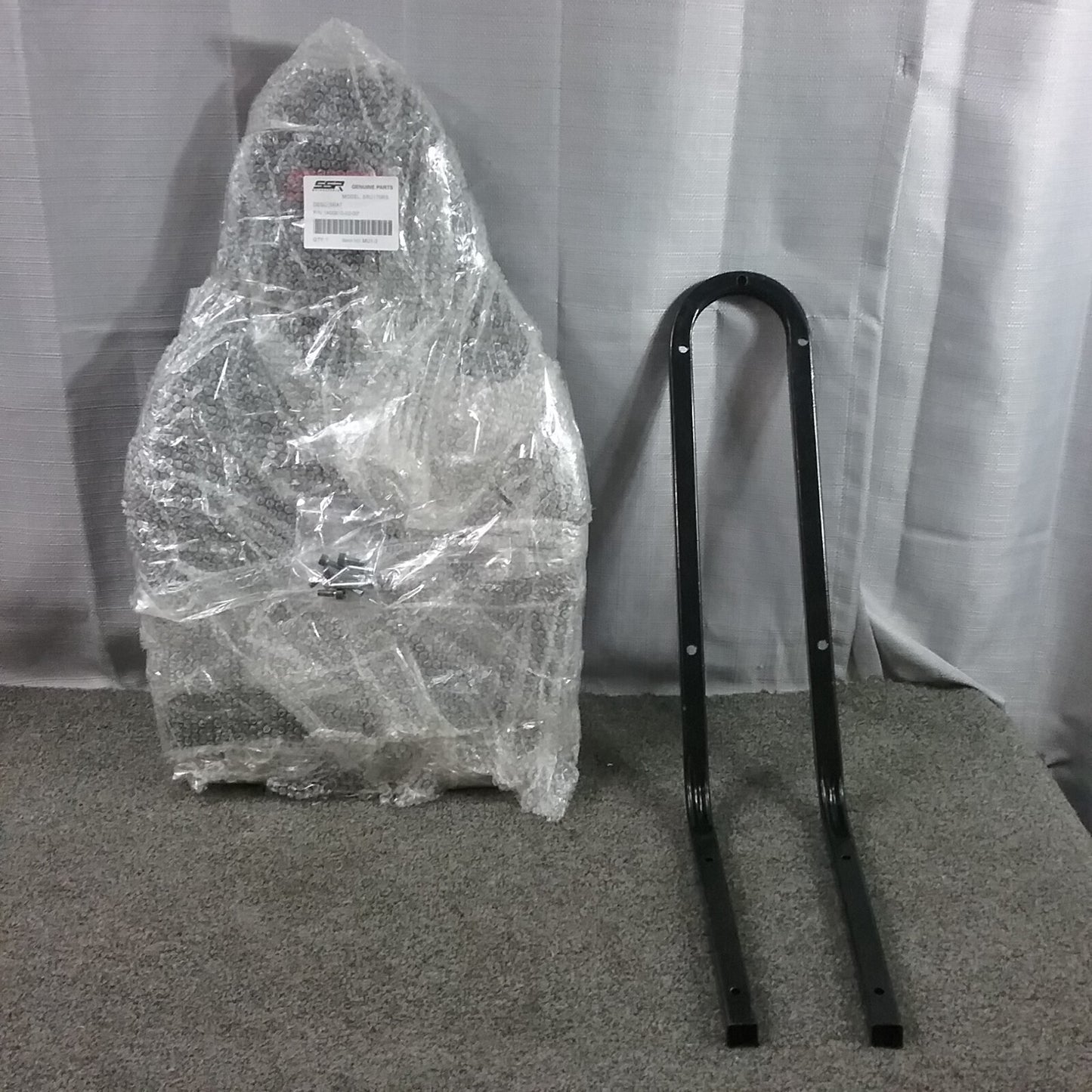 NEW SSR A00810-02-00 SEAT BACK AND BRACKET SRU170RS