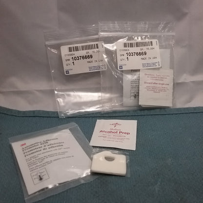 QTY 2 NEW GENUINE GM 10376669 SEALER KIT, WINDSHIELD WIPER MOTOR