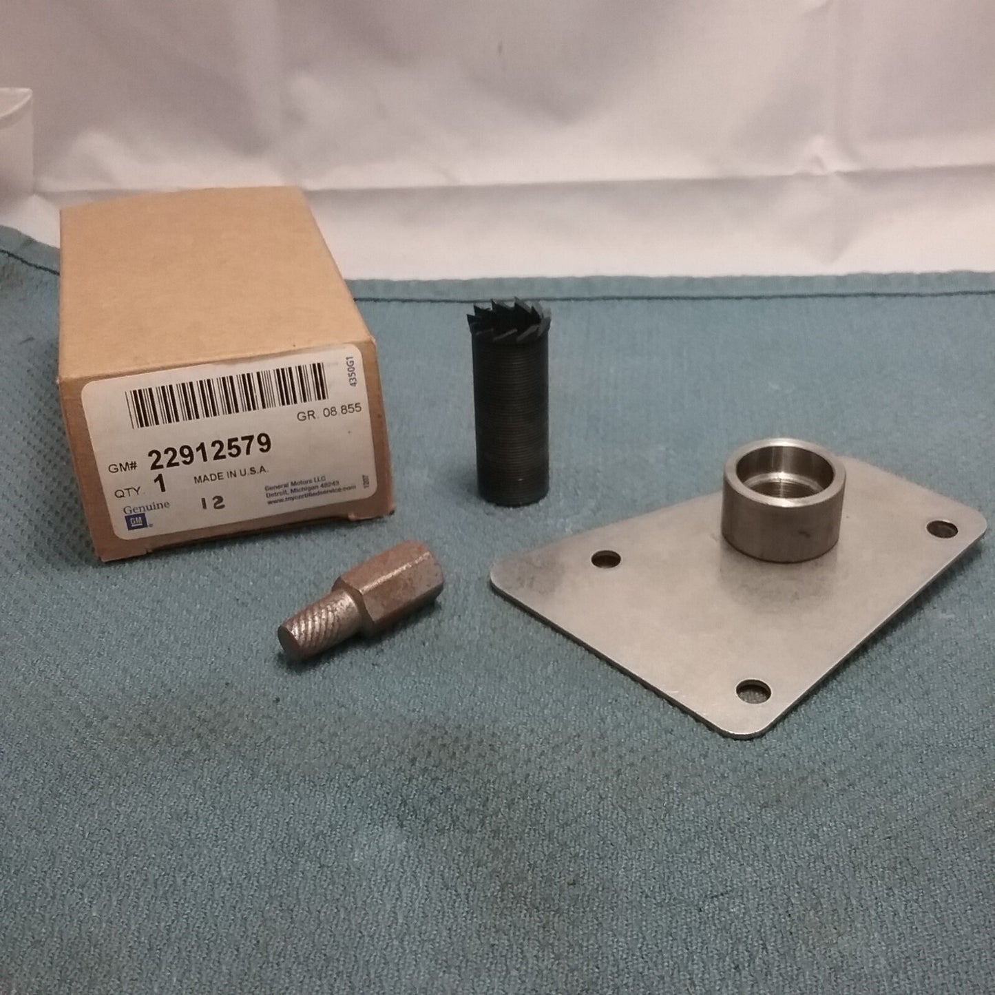 NEW GENUINE GM 22912579 Module Kit-Heater & A/C Evpr & Blo