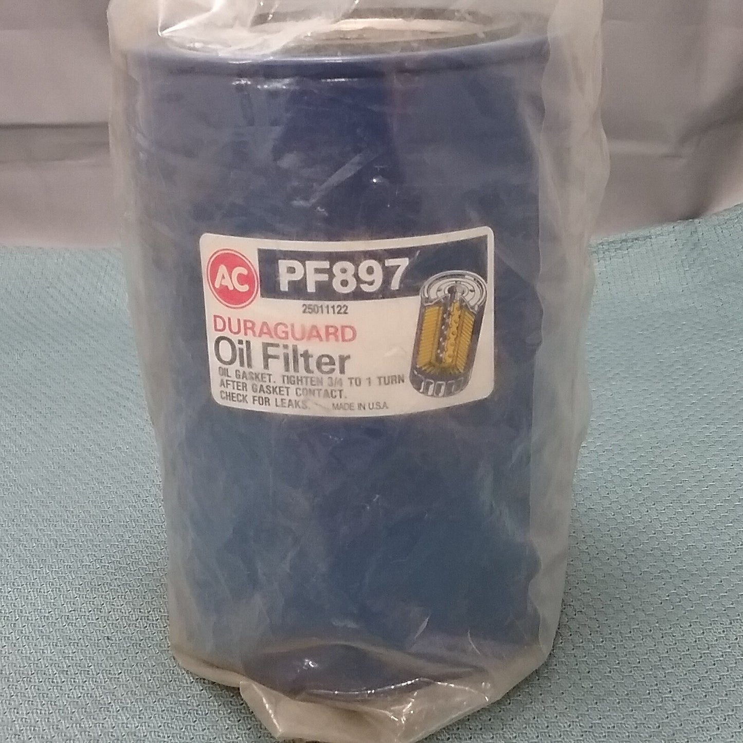 NEW ACDELCO PF897 DURAGUARD OIL FILTER GM 25011122