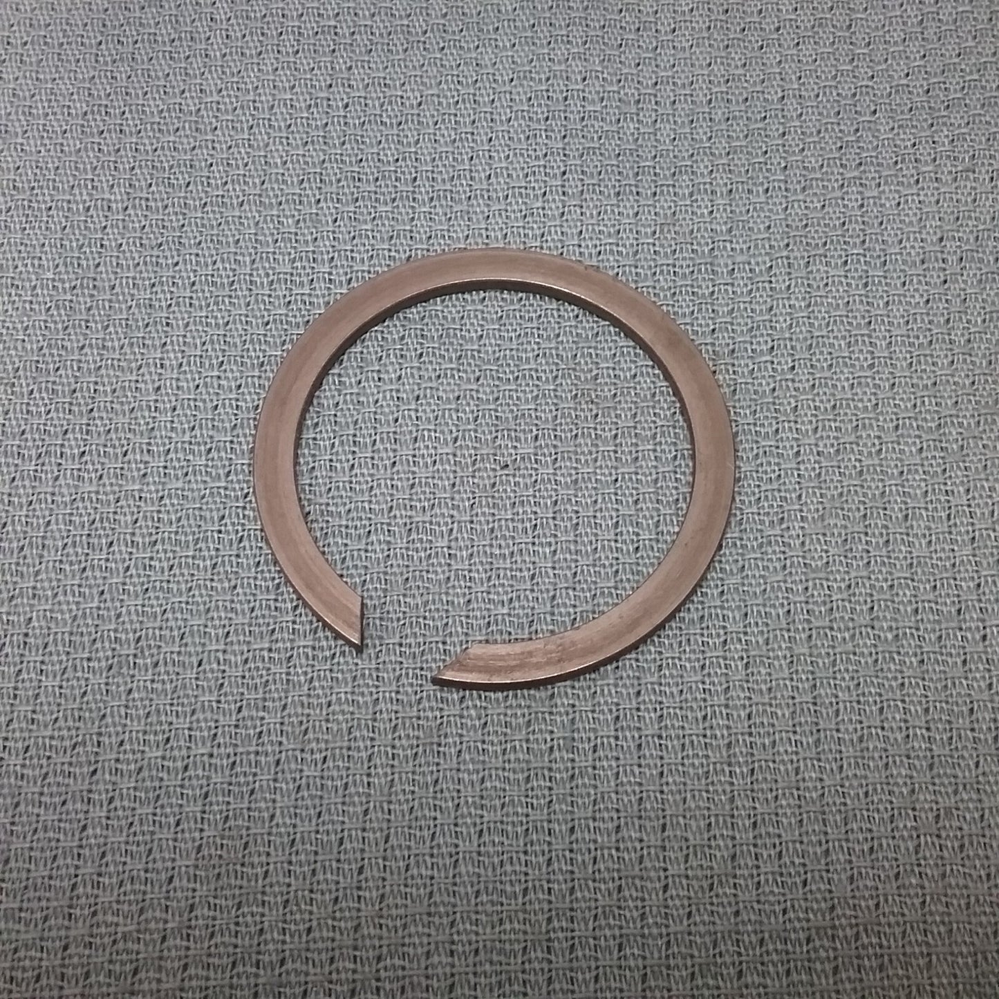 NEW GENUINE GM 682653 INPUT SHAFT BEARING RETAINER RING
