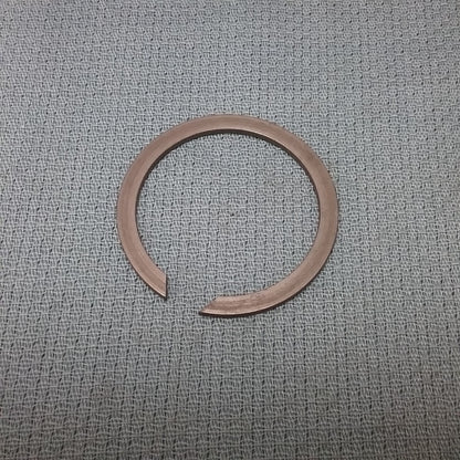 NEW GENUINE GM 682653 INPUT SHAFT BEARING RETAINER RING