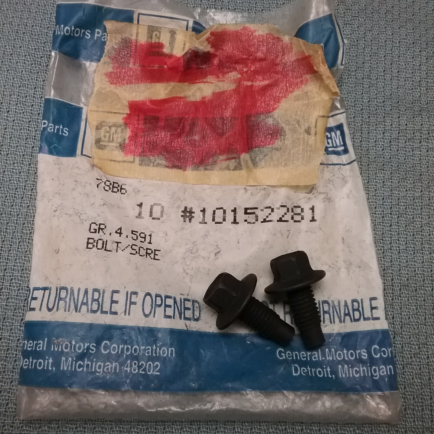 QTY 2 NEW GENUINE GM 10152281 BOLT/SCREW, PARKING BRAKE LEVER