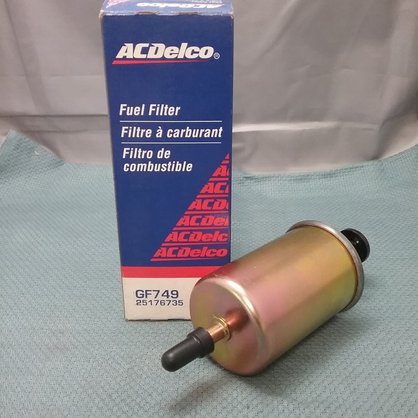 NEW ACDELCO GF749 FUEL FILTER GM 25176735