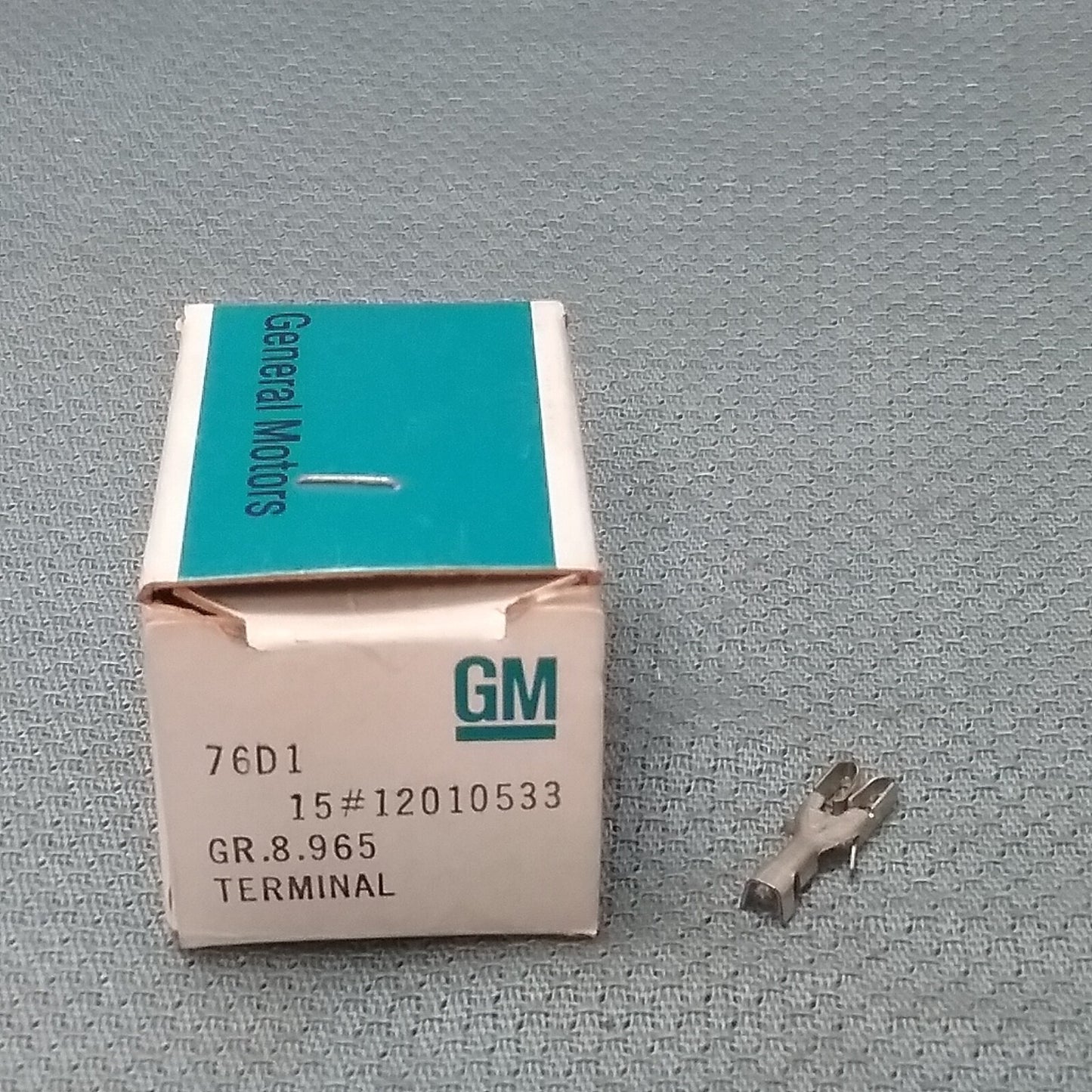 NEW GENUINE GM 12010533 Terminal, P/C Female
