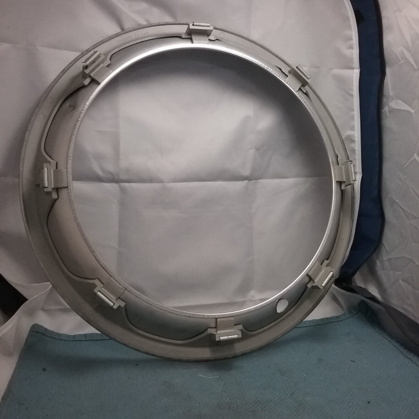 NEW GM 14068761 15" STAINLESS BEAUTY TRIM RING 14073707