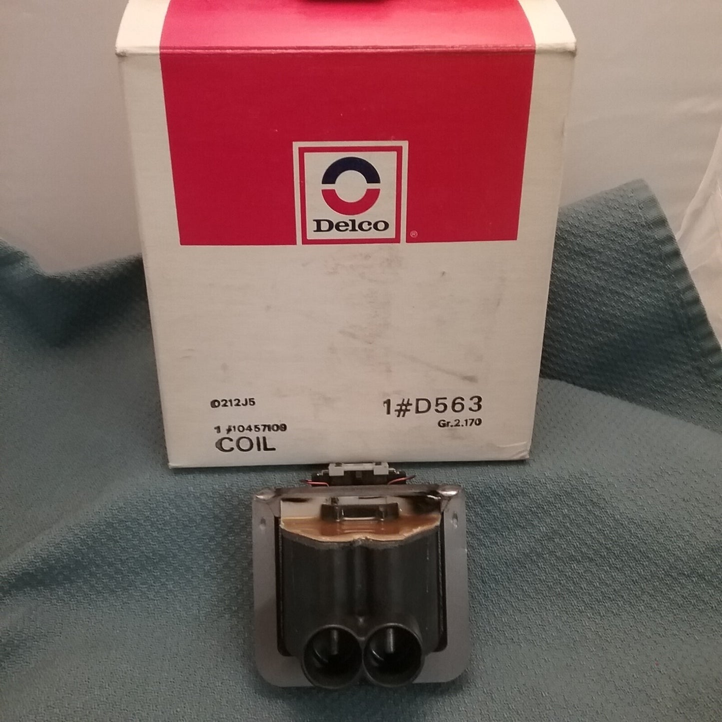 NEW ACDELCO D563 Ignition Coil GM 10457109, 19166375