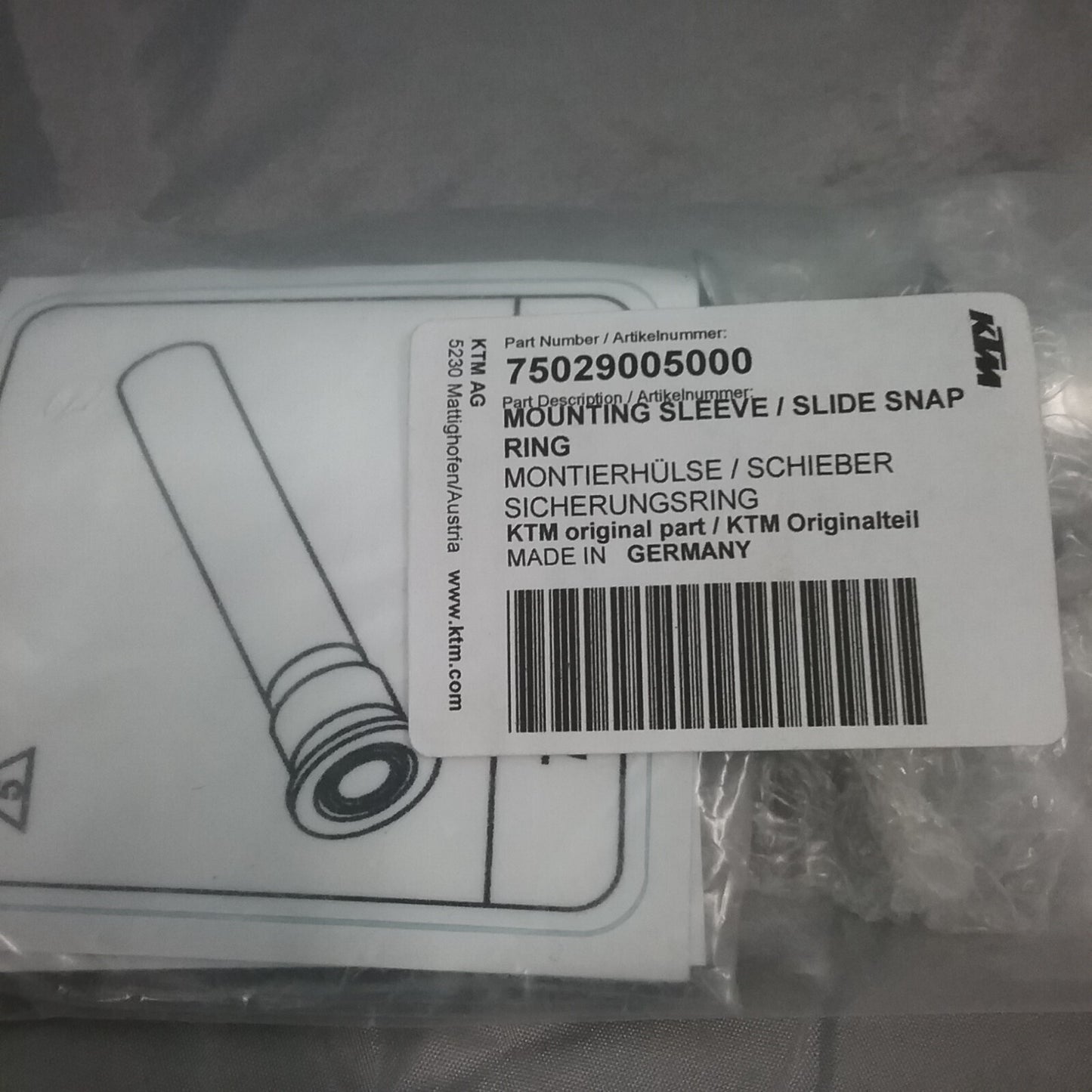 NEW KTM 75029005000 MOUNTING SLEEVE / SLIDE SNAP RING