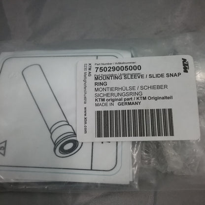 NEW KTM 75029005000 MOUNTING SLEEVE / SLIDE SNAP RING