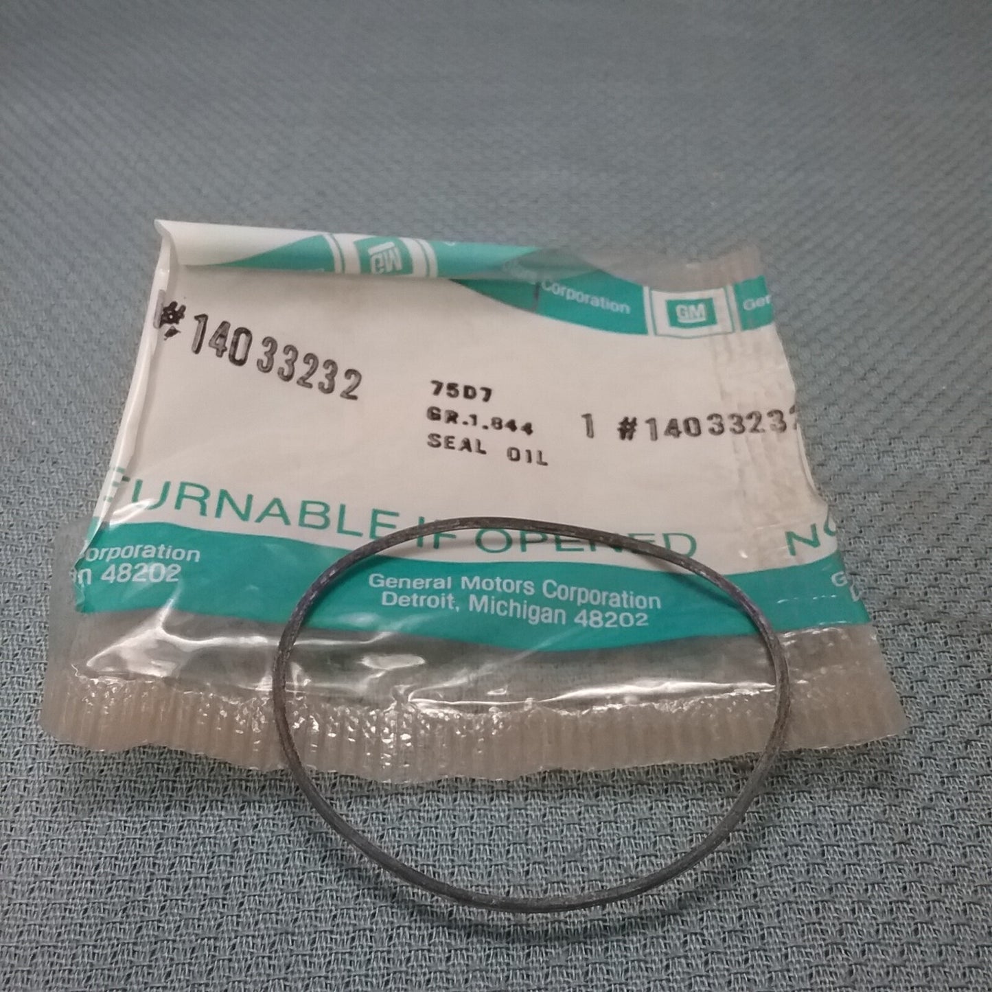 NEW GENUINE GM 14033232 Seal, Oil Filter (Free Of Asbestos)
