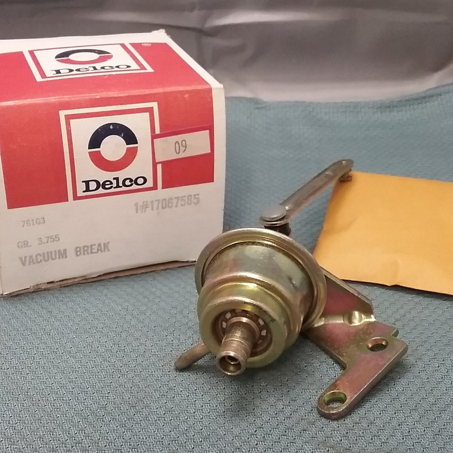 NEW DELCO/GM 17067585 Vacuum Break Kit, Carb Secondary