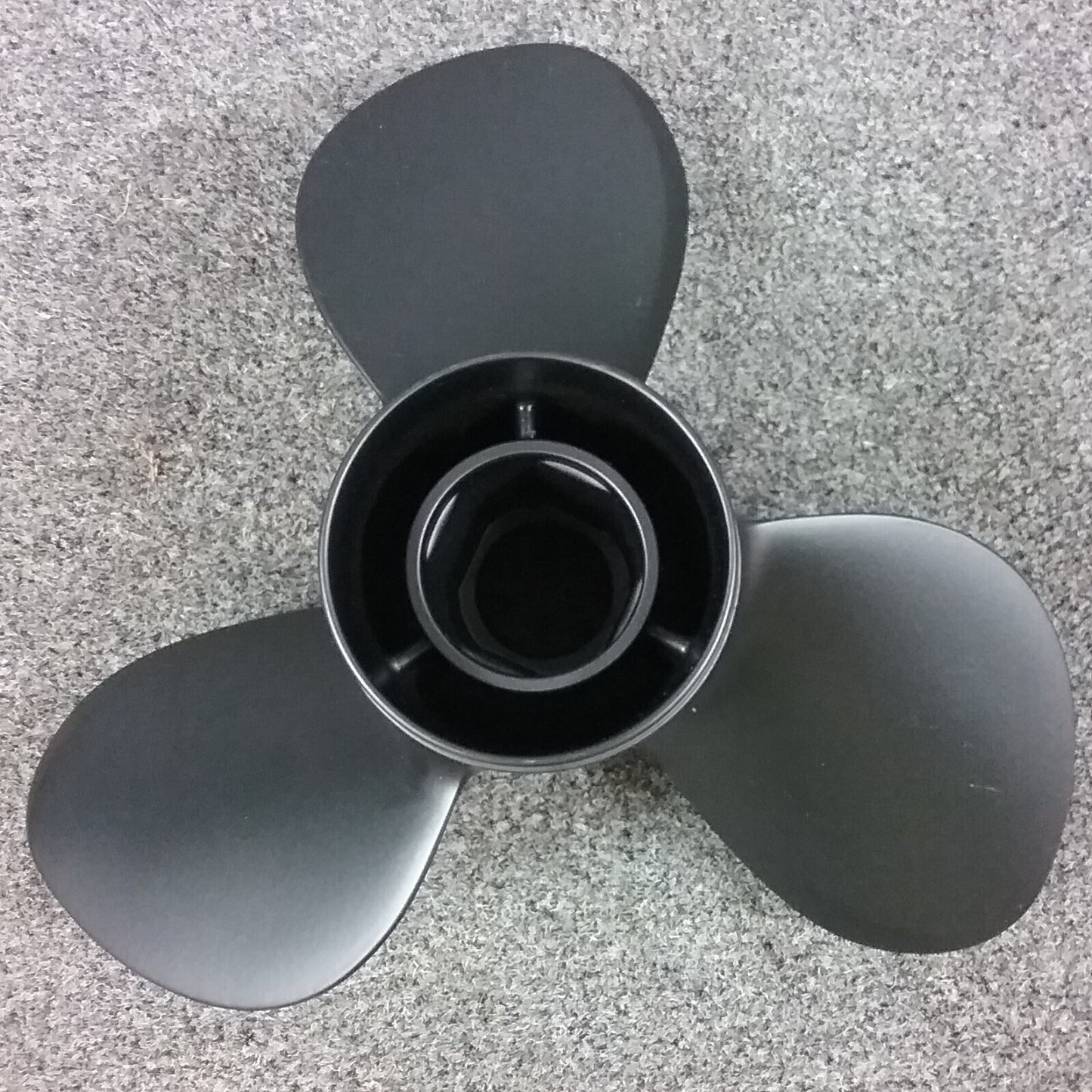 NEW SOLAS 9311-110-15 RUBEX ALUMINUM HUB PROPELLER, HUB KIT NOT INCLUDED