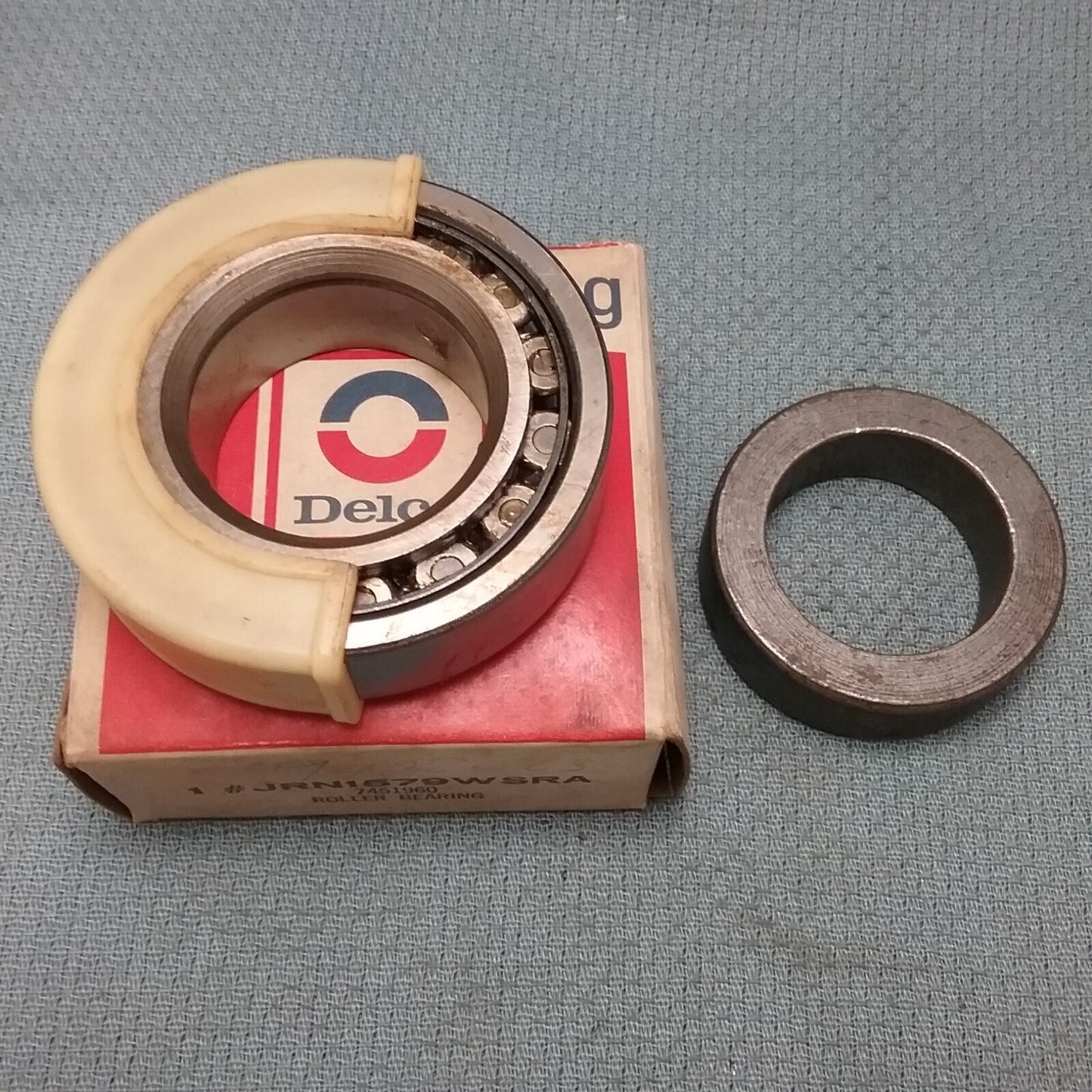 NEW NDH BEARING 7451960 ROLLER BEARING, REAR WHEEL GM 7451960