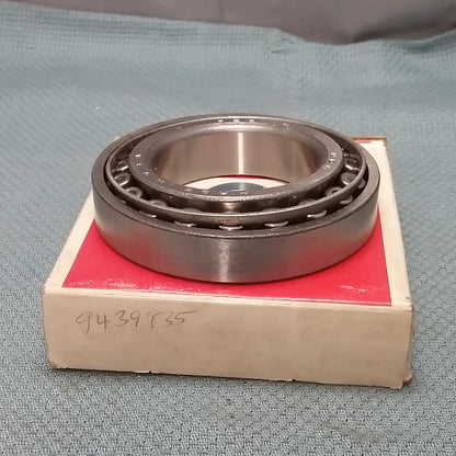 NEW NDH BEARING 9439835 TAPER ROLLER BEARING
